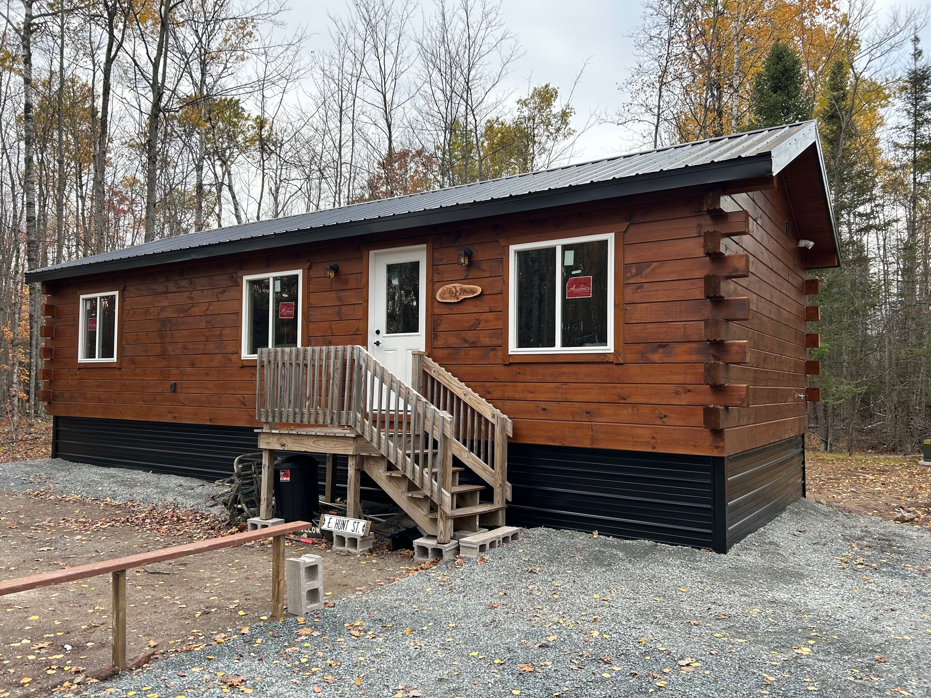 16x40 Single Piece log cabin